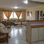 Dimitri's Mountain House アパート Karpenísion