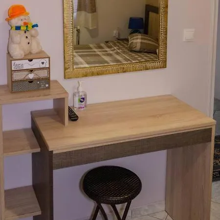 Dimitri's Mountain House Karpenísion